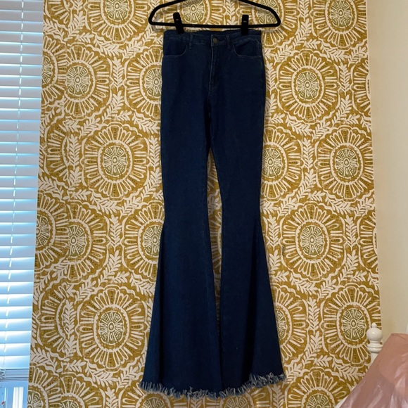 Bootleg (wide leg/flare) jeans - Picture 3 of 3